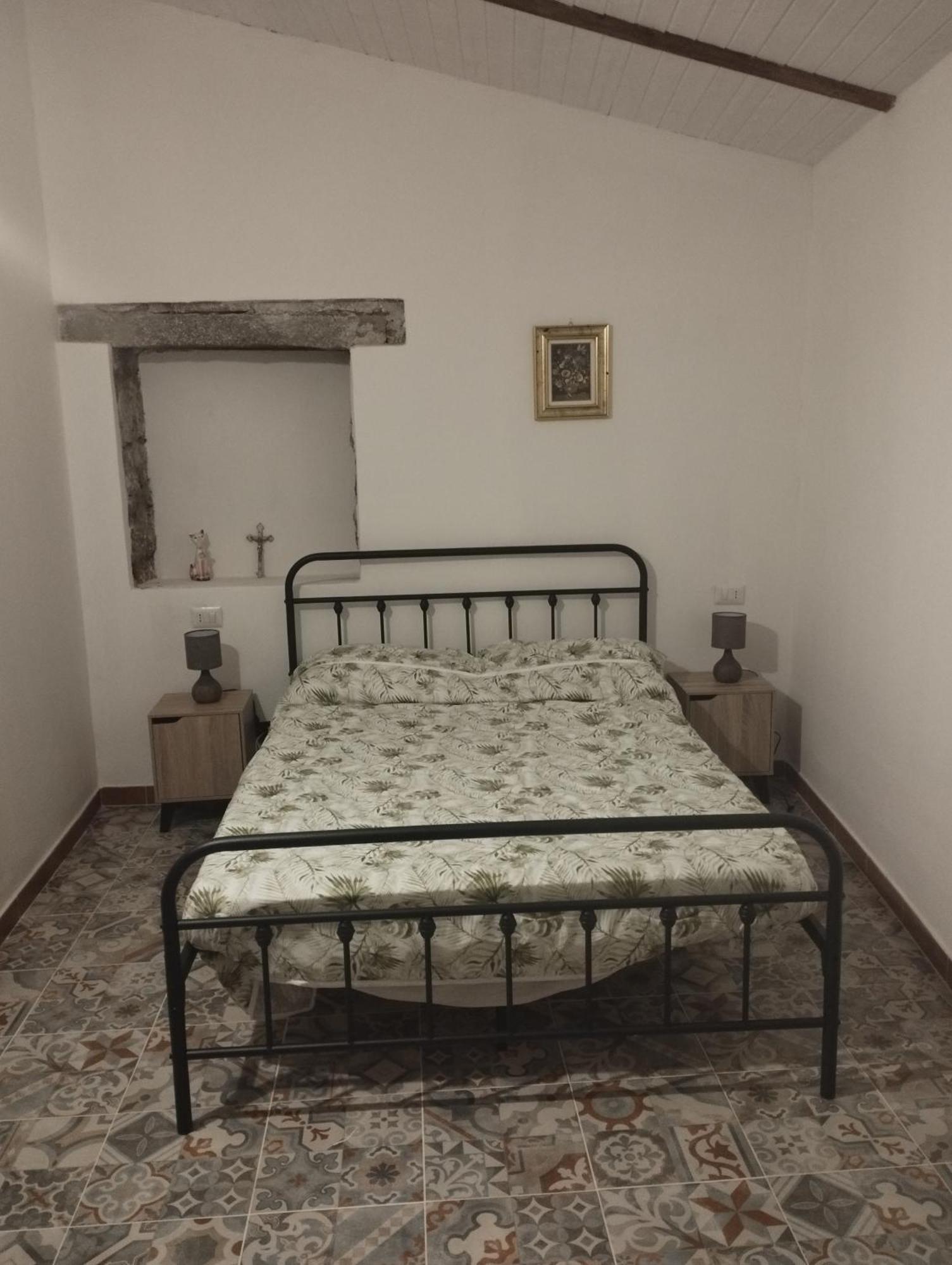 Casa Luisa Lägenhet Aggius Exteriör bild