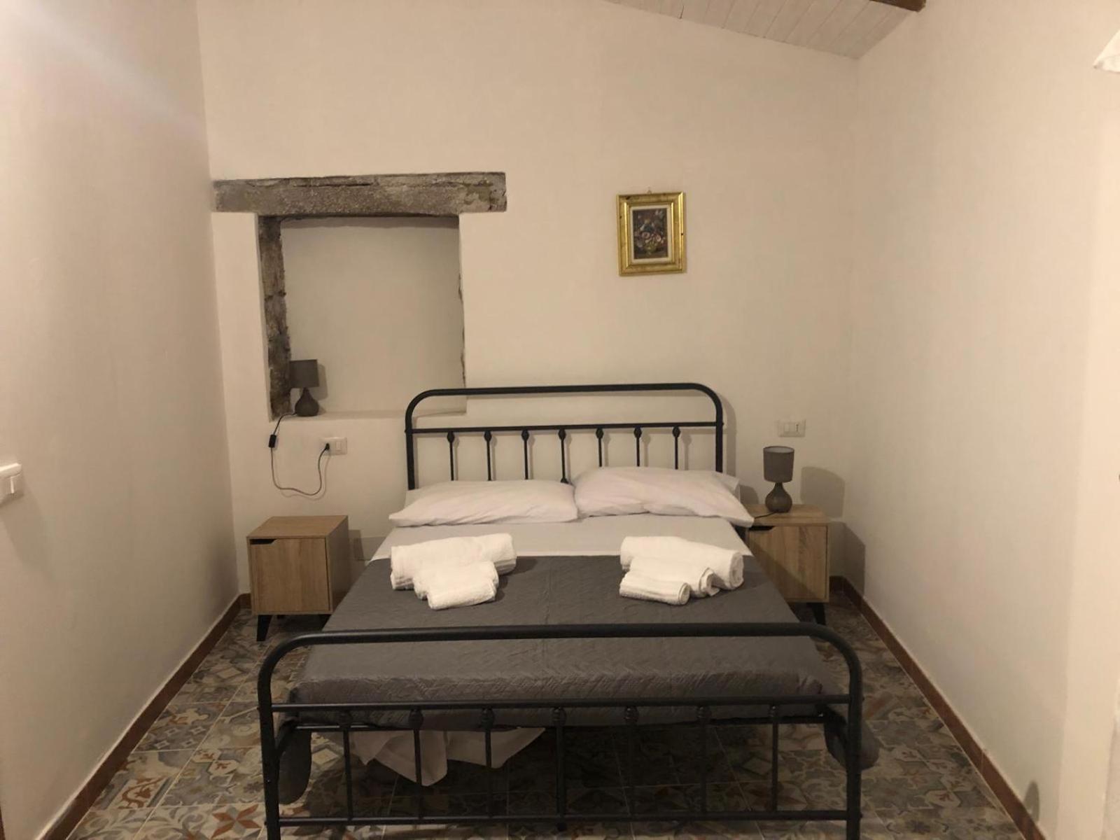 Casa Luisa Lägenhet Aggius Exteriör bild